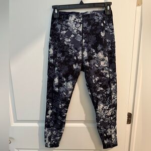 Sweaty Betty Black & White Marble-Print Leggings